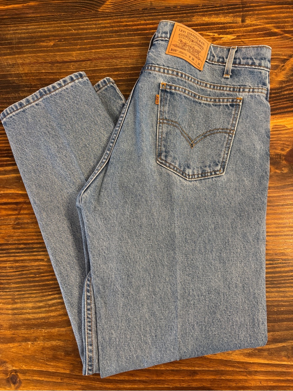 Vintage Orange Tag Levi’s 505 W38 L30 – Light Wash Denim – Regular Fit